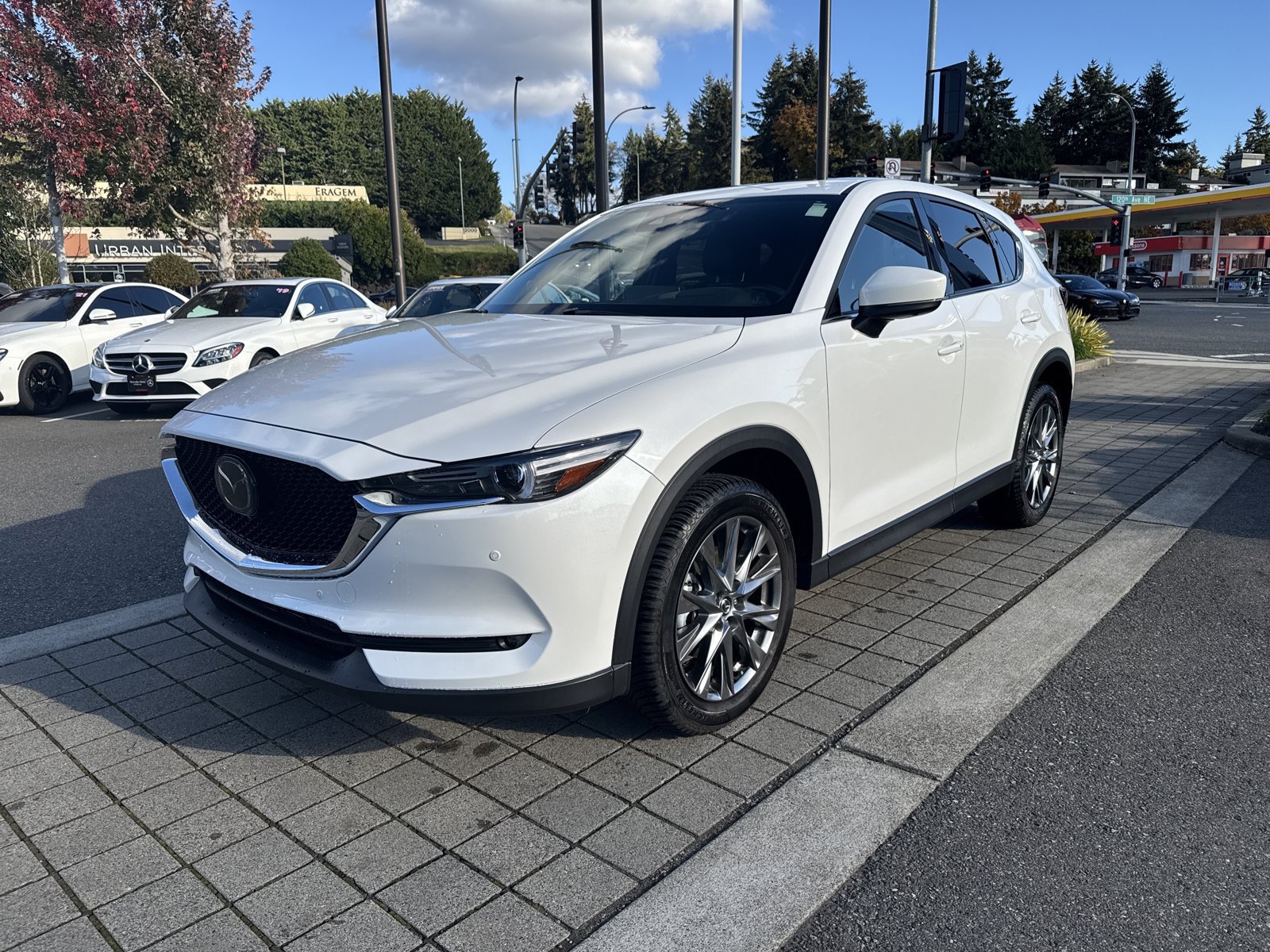 Used 2021 MAZDA CX-5 Signature AWD/4WD image 1