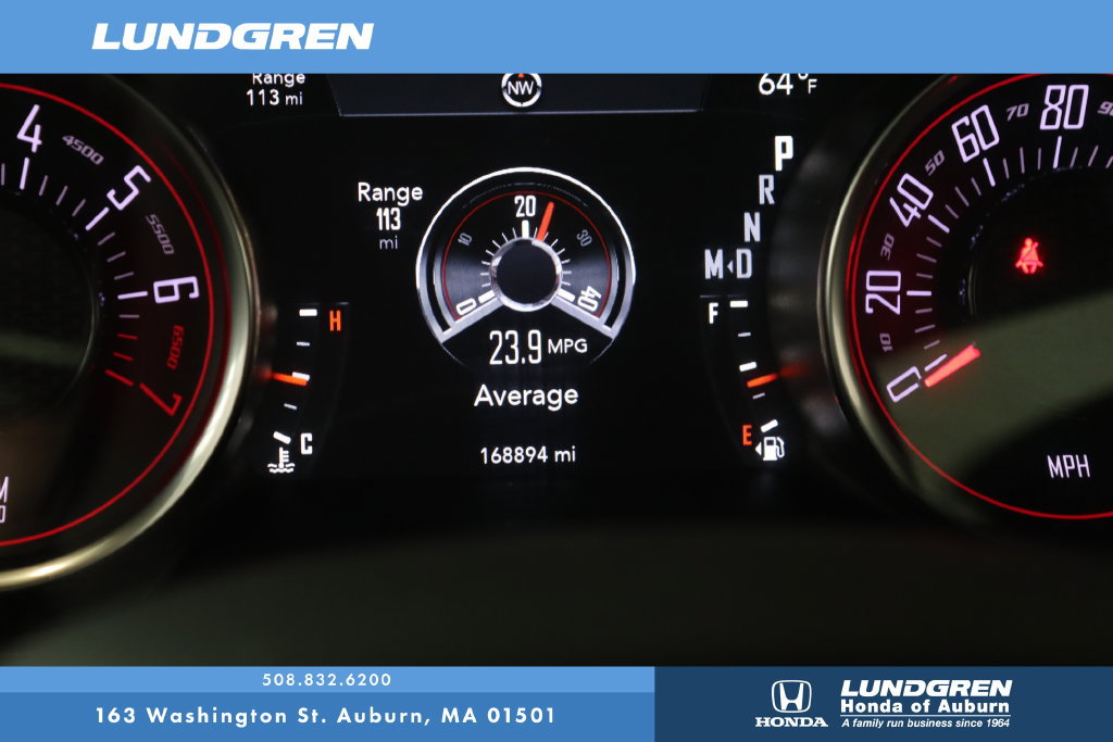 Used 2017 Dodge Challenger SXT RWD image 17