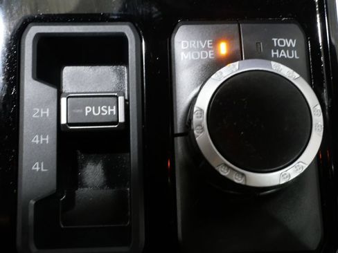 Used 2025 Toyota Tundra Platinum image 22