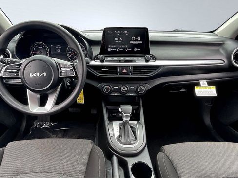 Used 2023 Kia Forte LXS image 16