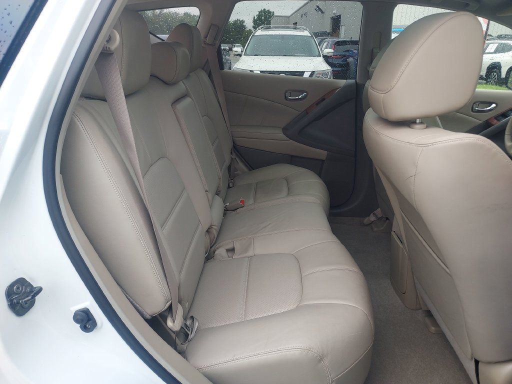 Used 2014 Nissan Murano LE w/ Platinum Edition Package AWD/4WD image 38
