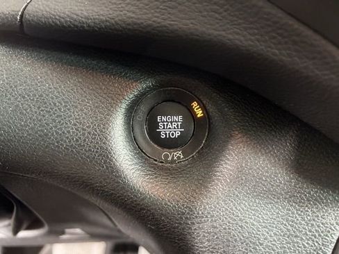 Used 2022 Jeep Cherokee Latitude Lux w/ Sun & Sound Group image 20