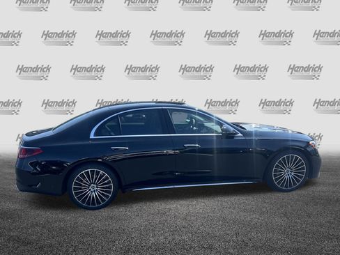 Used 2025 Mercedes-Benz E 350 Sedan image 11