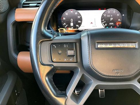 Certified 2023 Land Rover Defender 110 X AWD/4WD image 11