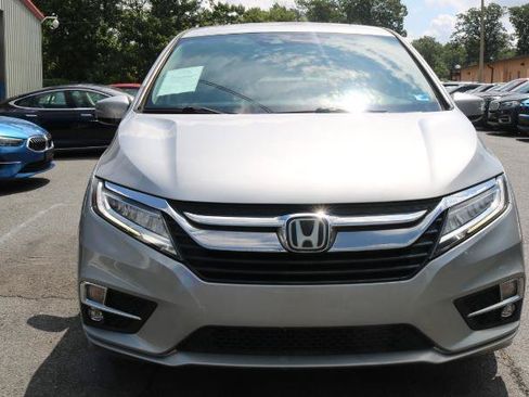Used 2020 Honda Odyssey Elite image 2