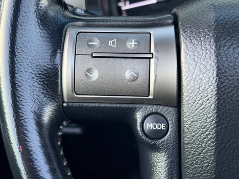 Used 2014 Lexus GX 460 AWD/4WD image 35