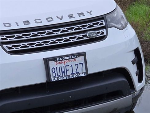 Used 2017 Land Rover Discovery HSE image 5