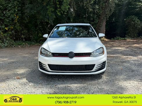 Used 2017 Volkswagen GTI SE FWD image 2