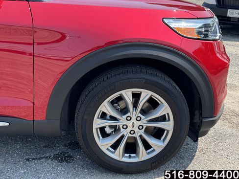 Used 2023 Ford Explorer XLT w/ Equipment Group 202A AWD/4WD image 9
