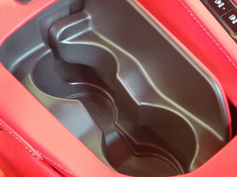 Used 2025 Chevrolet Corvette E-Ray w/ Stealth Interior Trim Package AWD/4WD image 19