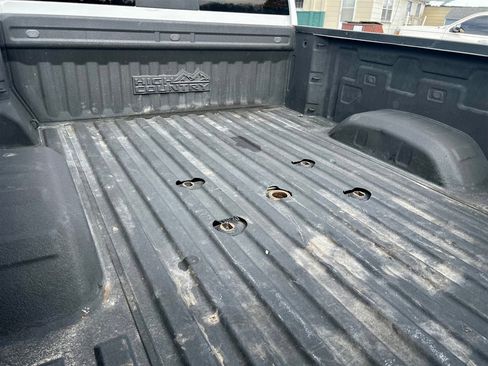 Used 2021 Chevrolet Silverado 2500 High Country w/ Z71 Off-Road Package image 12