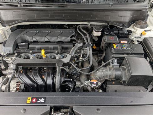 Certified 2023 Hyundai Venue SEL image 33