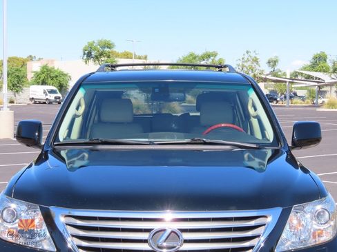 Used 2010 Lexus LX 570 4WD image 36