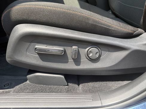 Used 2026 Honda CR-V Sport image 10