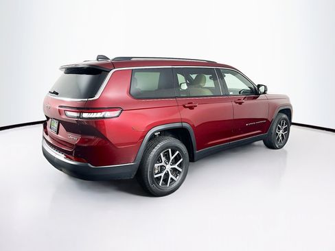 Used 2023 Jeep Grand Cherokee L Limited image 9