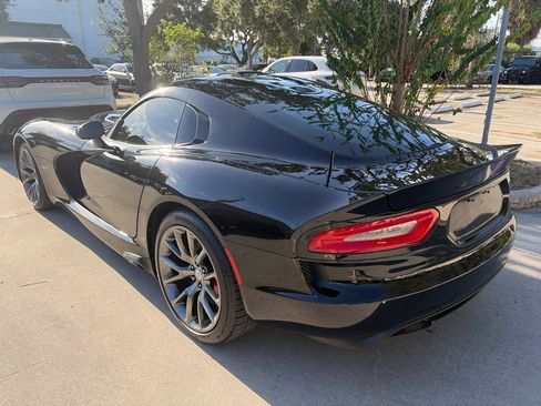 Used 2013 SRT Viper GTS w/ GTS Laguna Interior Pkg RWD image 4