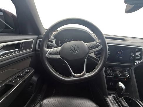 Used 2022 Volkswagen Atlas Cross Sport SE w/ Panoramic Sunroof Package AWD/4WD image 18