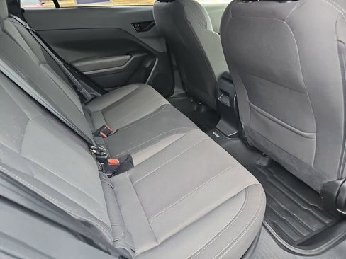 Used 2024 Subaru Crosstrek 2.0i w/ Crosstrek Mirror Package image 13