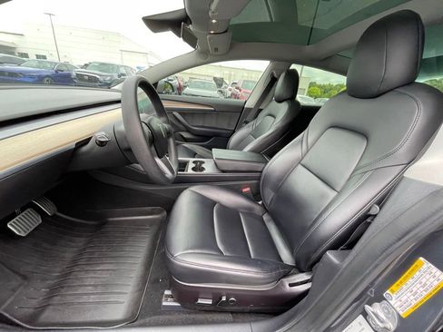 Used 2022 Tesla Model 3 Long Range AWD/4WD image 23