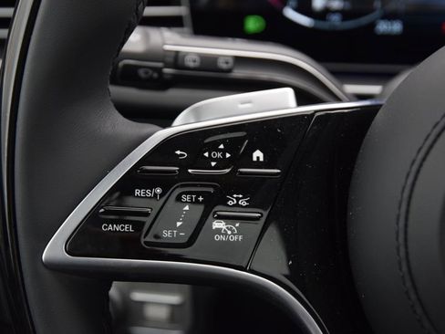 New 2026 Mercedes-Benz Maybach GLS 600 4MATIC image 22