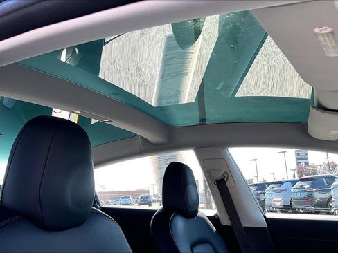 Used 2018 Tesla Model 3 Long Range AWD/4WD image 22