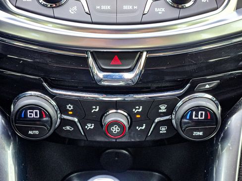 Used 2014 Chevrolet SS image 37