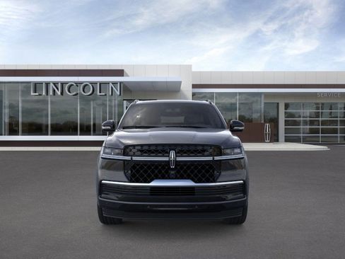 New 2025 Lincoln Navigator L Reserve w/ Jet Appearance Package image 6