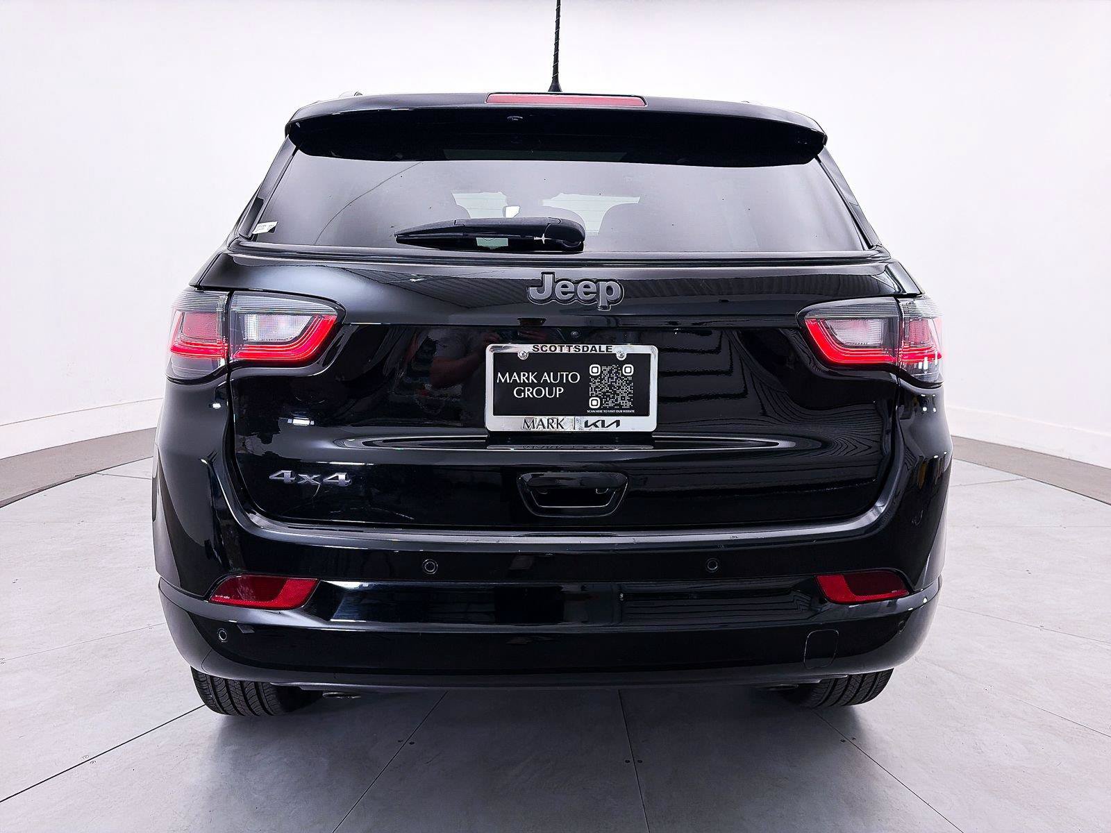 Used 2023 Jeep Compass High Altitude AWD/4WD image 16