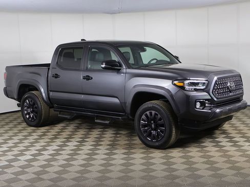 Used 2022 Toyota Tacoma Limited w/ Nightshade Package AWD/4WD image 2