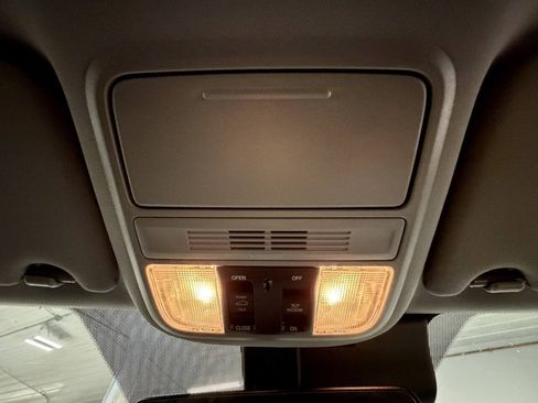 Used 2020 Honda Pilot EX-L image 31