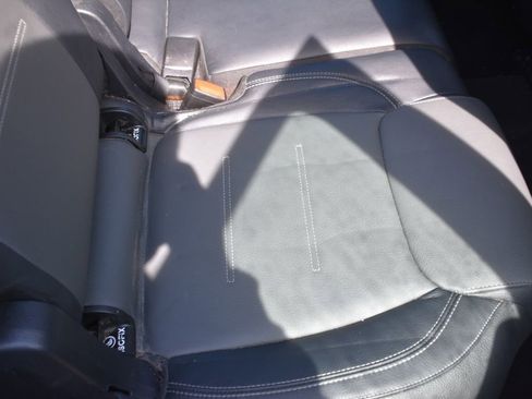 Used 2022 Mercedes-Benz GLB 35 AMG 4MATIC image 29