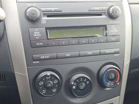 Used 2010 Toyota Corolla S image 20