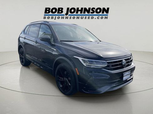 Used 2024 Volkswagen Tiguan SE R-Line AWD/4WD image 1