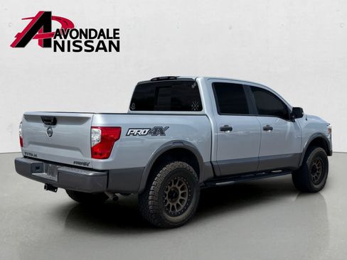 Used 2019 Nissan Titan PRO-4X AWD/4WD image 3