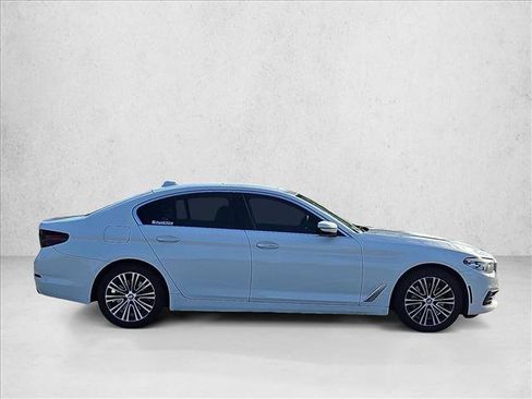 Used 2018 BMW 530i xDrive w/ Premium Package AWD/4WD image 4