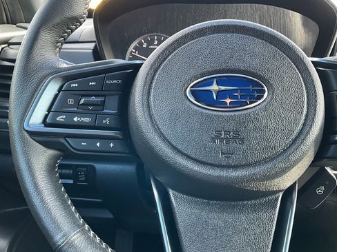 Certified 2025 Subaru Forester Limited image 22