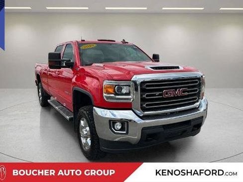 Used 2019 GMC Sierra 2500 SLE w/ SLE Preferred Package AWD/4WD image 3