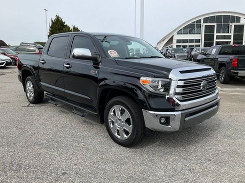 Used 2021 Toyota Tundra 1794 Edition image 3