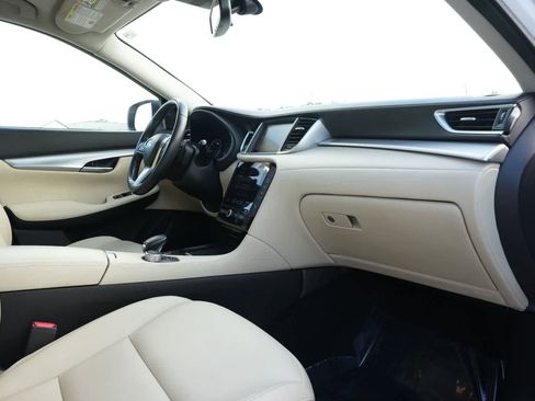 Used 2020 INFINITI QX50 Luxe w/ Navigation Package image 20