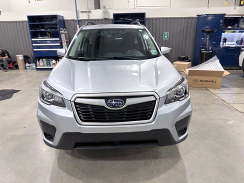 Used 2019 Subaru Forester Premium w/ All-Weather Package AWD/4WD image 2