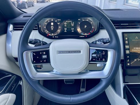 Used 2026 Land Rover Range Rover Long Wheelbase SE AWD/4WD image 21