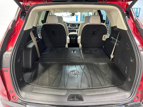 Used 2023 Buick Enclave Essence AWD/4WD image 43