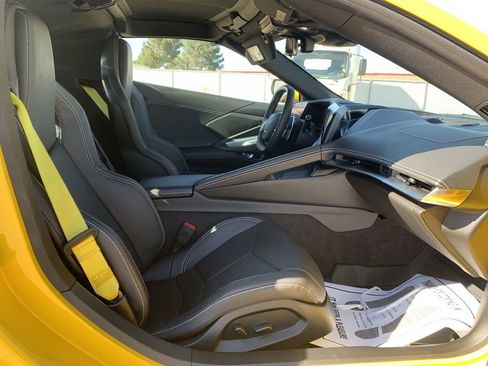 Used 2026 Chevrolet Corvette Stingray Coupe w/ Z51 Performance Package RWD image 27