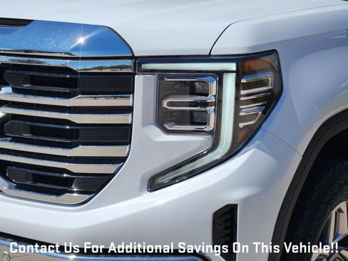 New 2026 GMC Sierra 1500 SLT AWD/4WD image 6