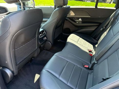 Used 2022 Mercedes-Benz GLE 350 4MATIC image 10