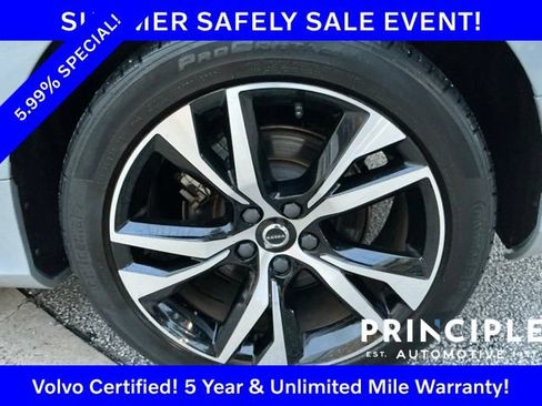 Certified 2024 Volvo S60 B5 Plus FWD image 13