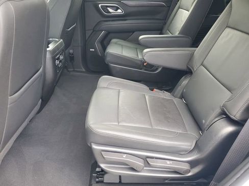 Used 2022 Chevrolet Tahoe Z71 w/ Luxury Package image 22