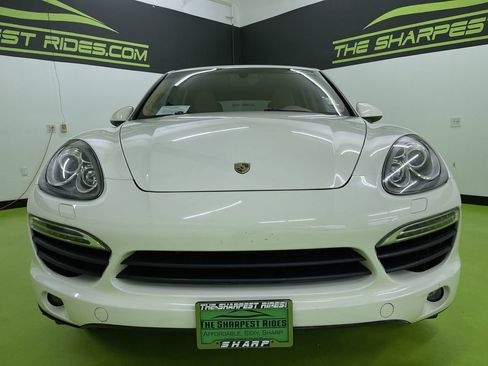 Used 2011 Porsche Cayenne S image 3