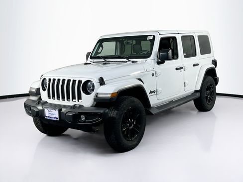 Used 2023 Jeep Wrangler Unlimited Sahara AWD/4WD image 1