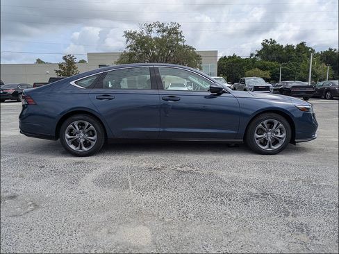 Used 2024 Honda Accord EX-L image 3